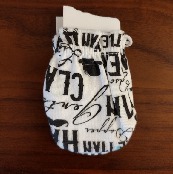 Hudson Baby Infant Boy Cotton Cap Set, Vintage Little Man, 0-6 Months - Picture 3 of 4